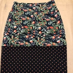 LULAROE CASSIE XS